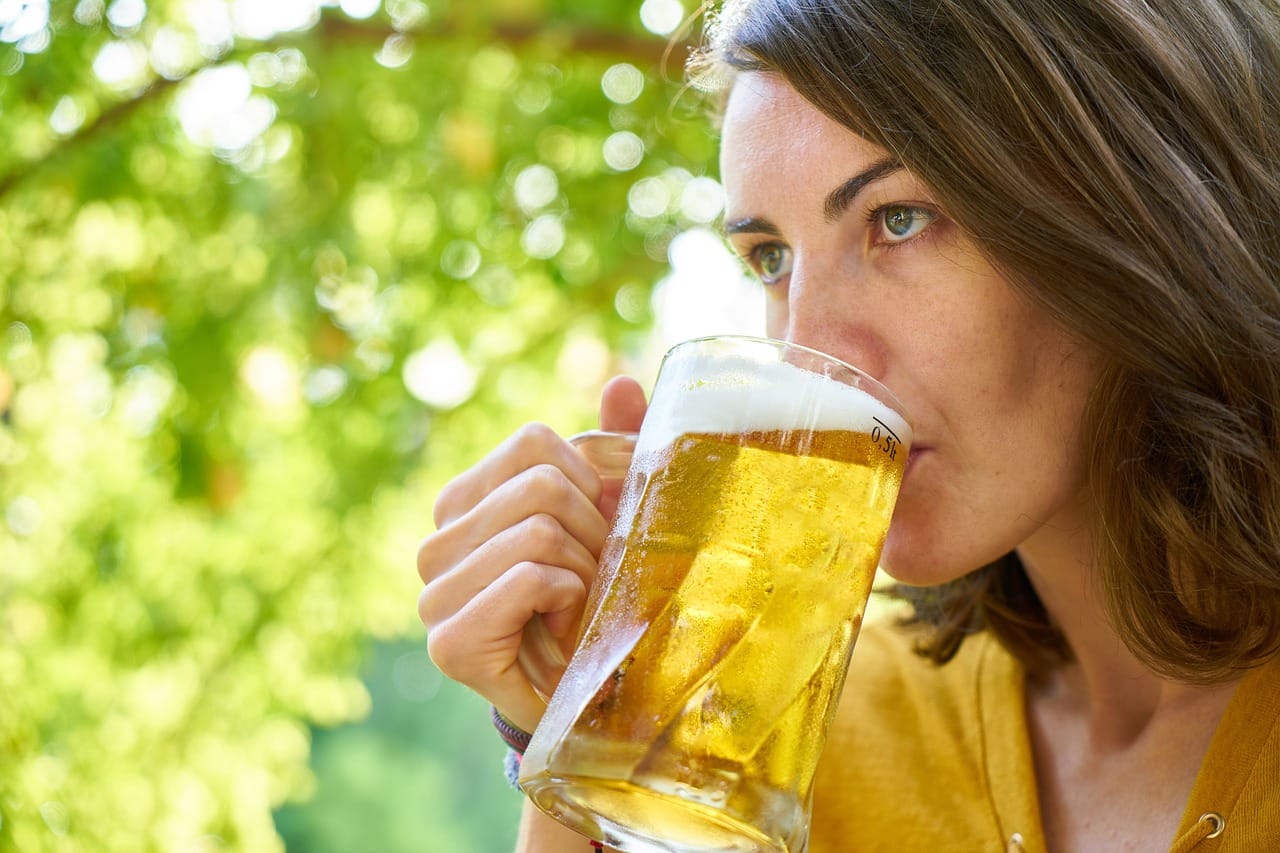 lady drinking beer